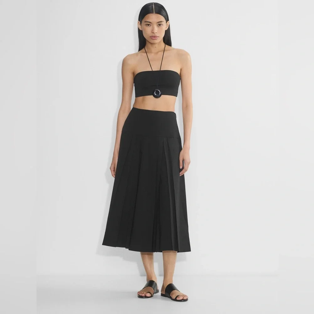 Aritzia Babaton Chandelier Poplin Midi Skirt in Black - Picture 2 of 7